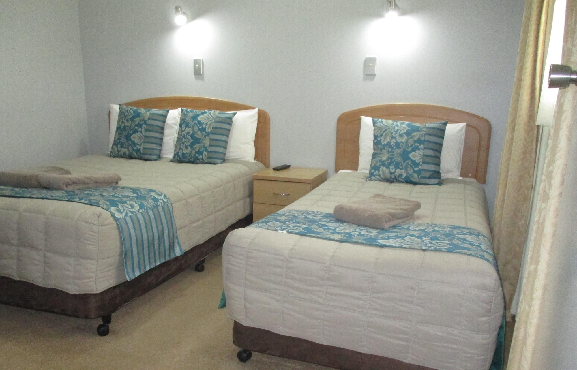 Gosford Palms Motor Inn Bagian luar foto