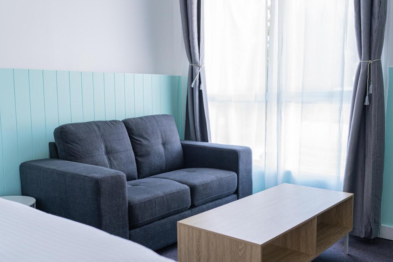 Gosford Palms Motor Inn Bagian luar foto