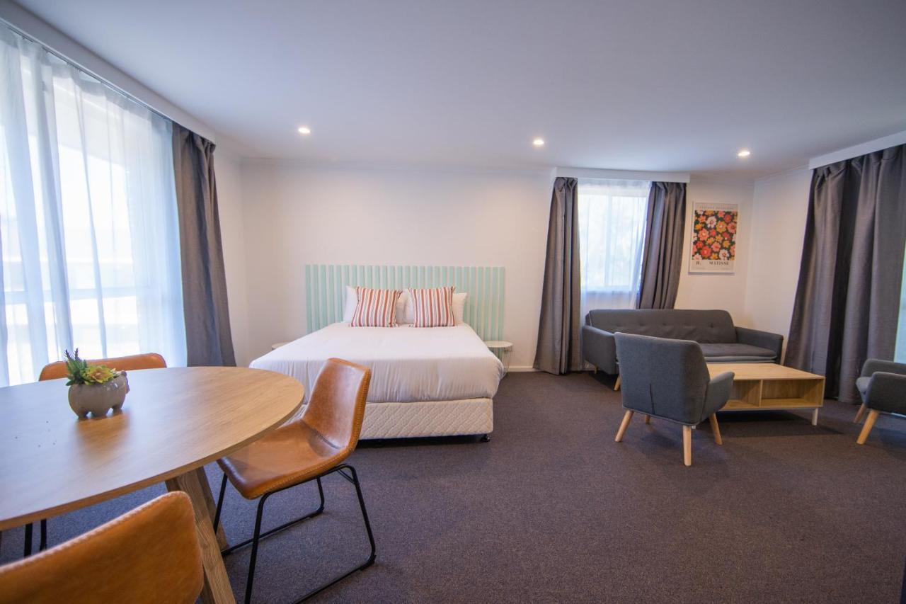 Gosford Palms Motor Inn Bagian luar foto