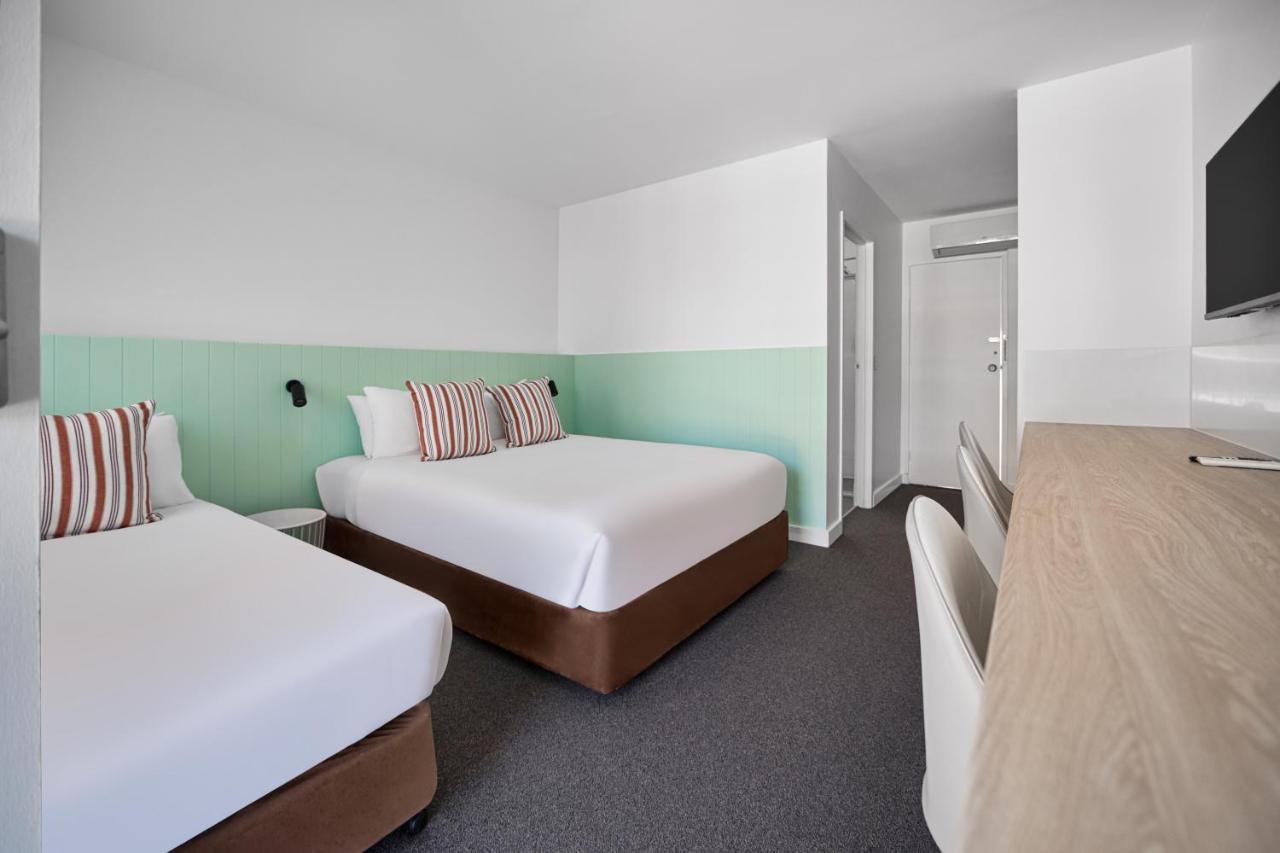 Gosford Palms Motor Inn Bagian luar foto