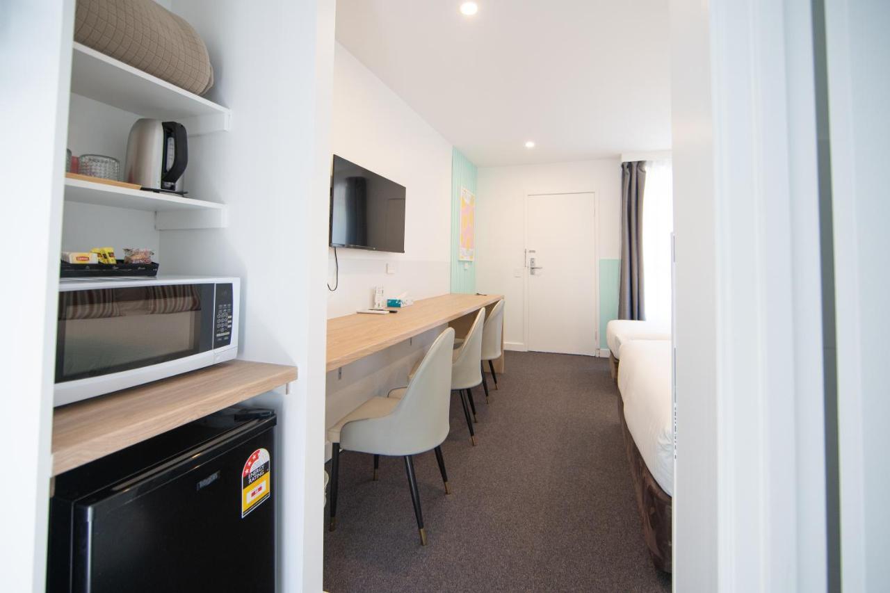 Gosford Palms Motor Inn Bagian luar foto