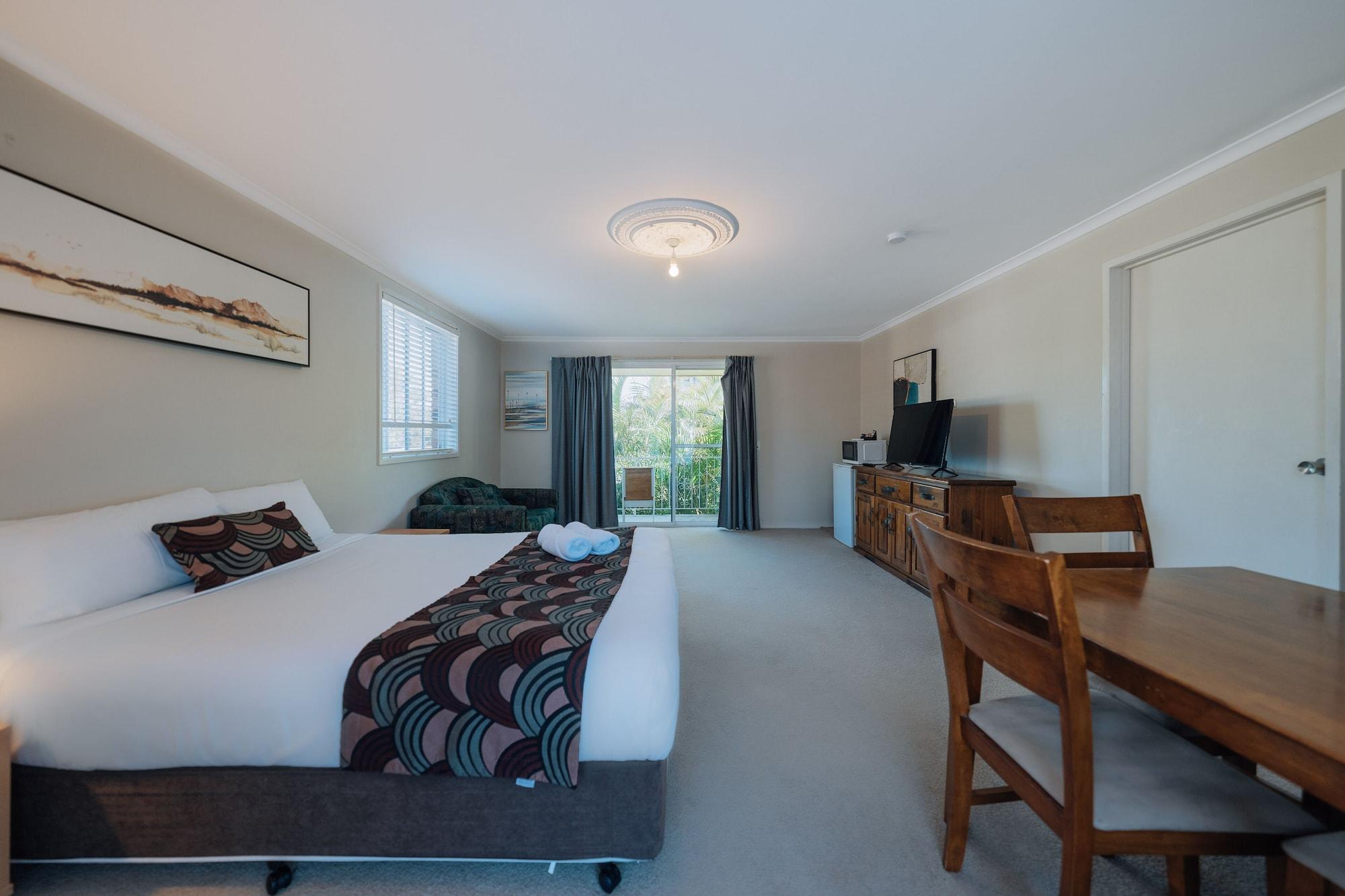 Gosford Palms Motor Inn Bagian luar foto