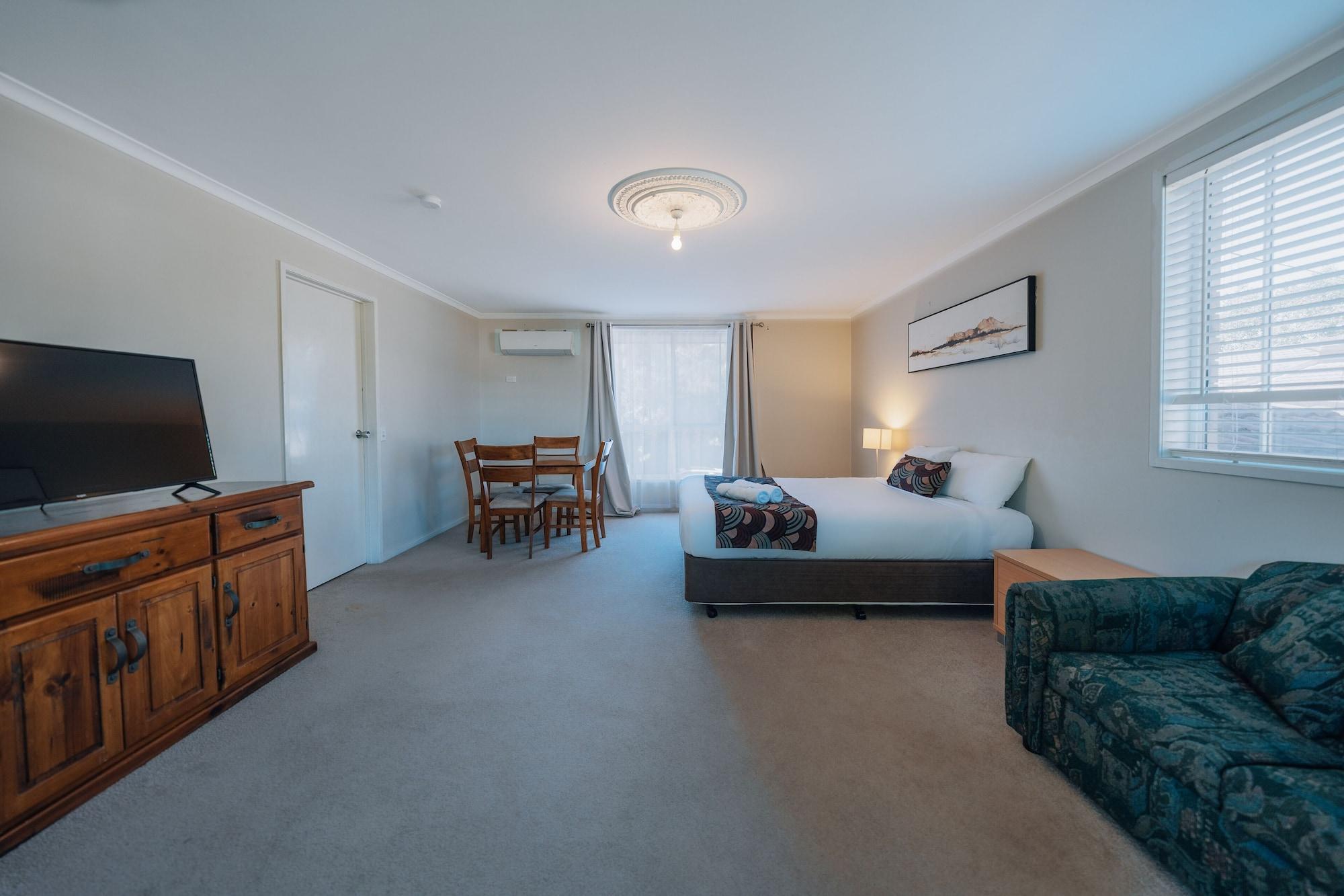 Gosford Palms Motor Inn Bagian luar foto