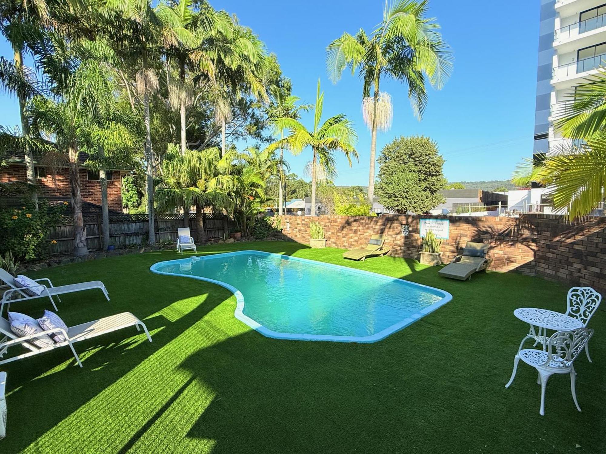 Gosford Palms Motor Inn Bagian luar foto